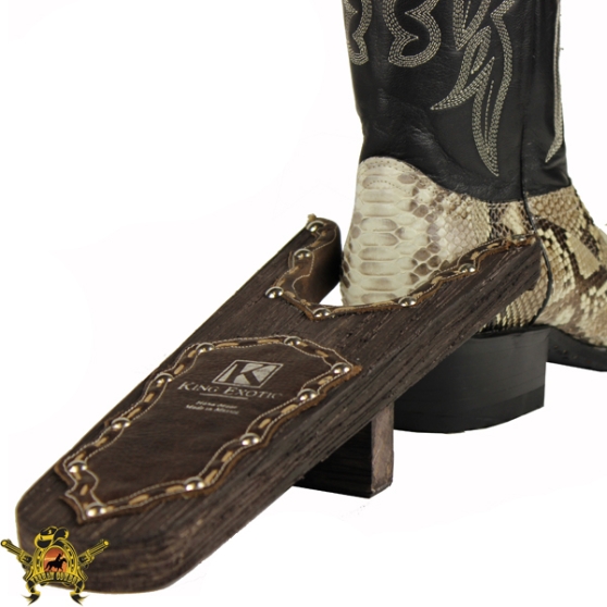 boot-jack-for-western-cowboy-boot-and-exotic-1-